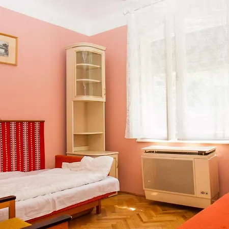 In 35396 Apartment